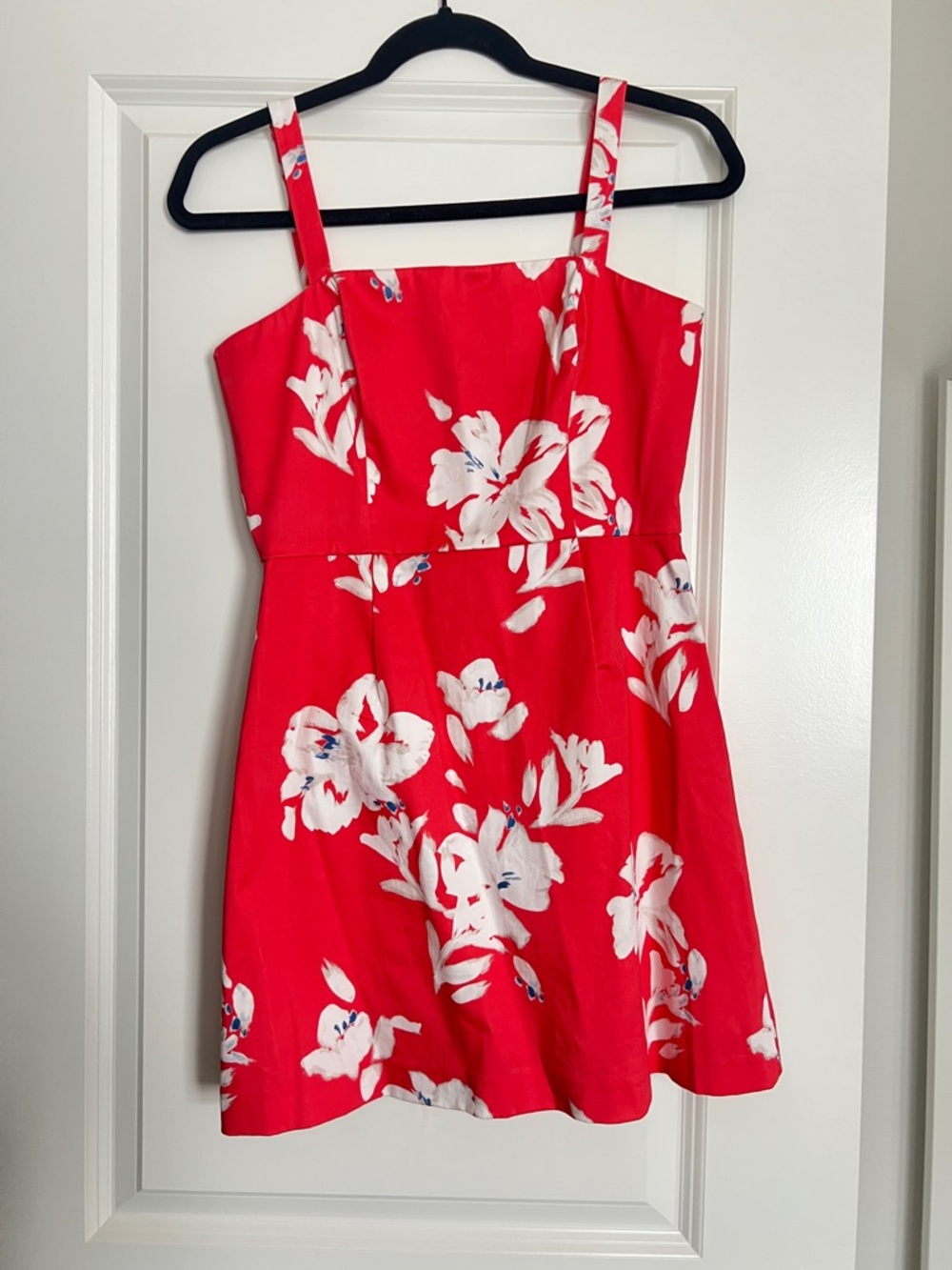 French Connection Red sundress with Floral Print Hawaiian Island Vacation size 4